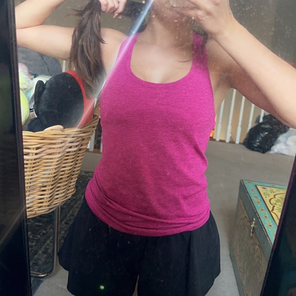 Size 4 Heathered Ripened Raspberry Lululemon Swiftly Tank (Regular length)